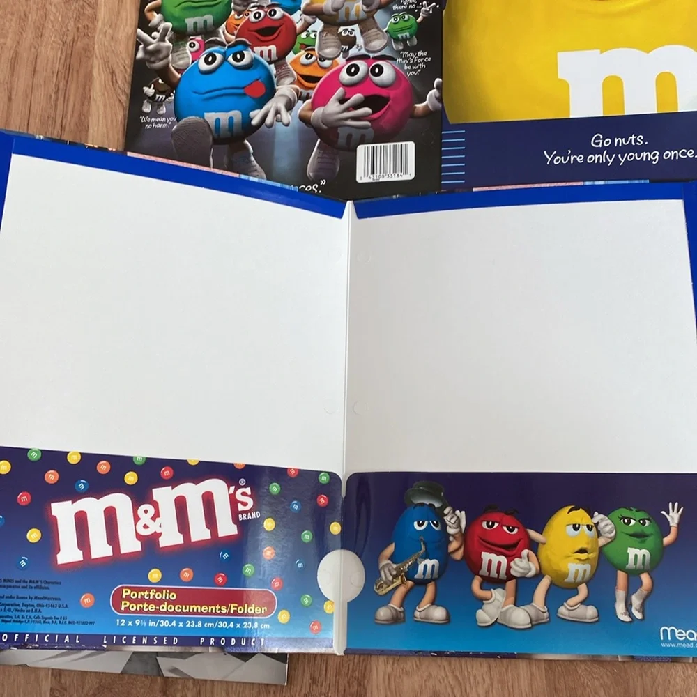 Set of 8 vintage Mead M&Ms folders VGUC